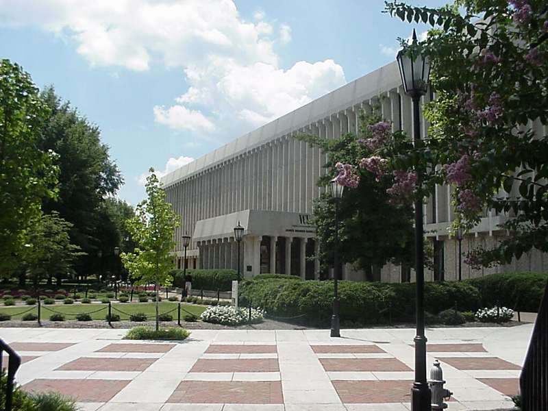 Virginia Commonwealth University: #605 in MONEY’s 2019-20 Best Colleges ...