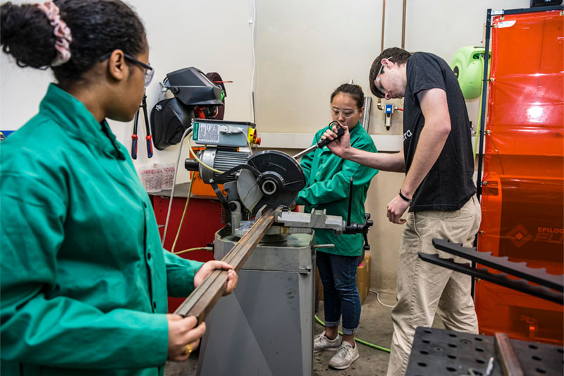 Massachusetts Institute of Technology